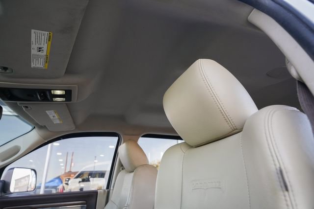 Used 2015 RAM 3500 Laramie RWD image 25