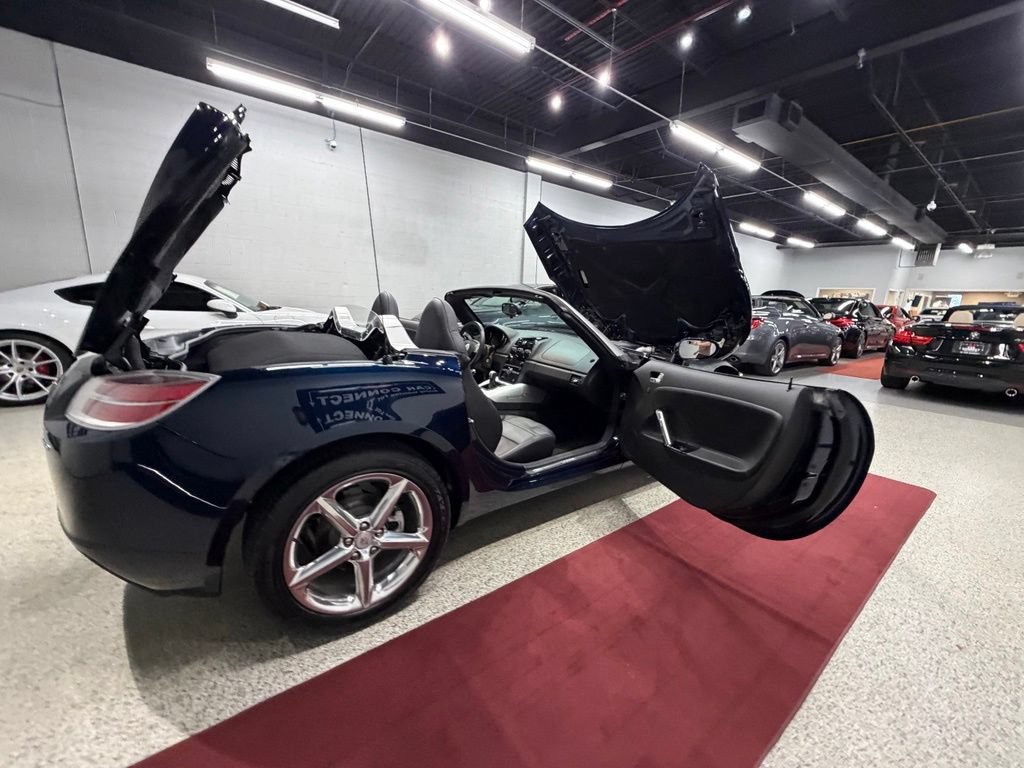 Used 2007 Saturn Sky Red Line RWD image 42
