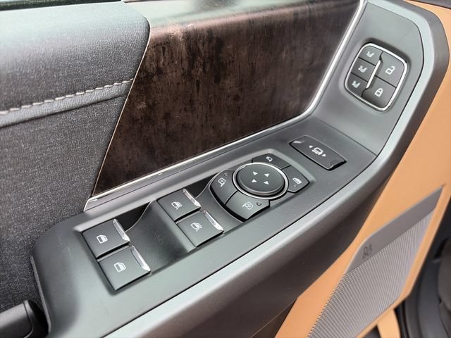 New 2026 Ford F350 Lariat w/ Black Appearance Package AWD/4WD image 18