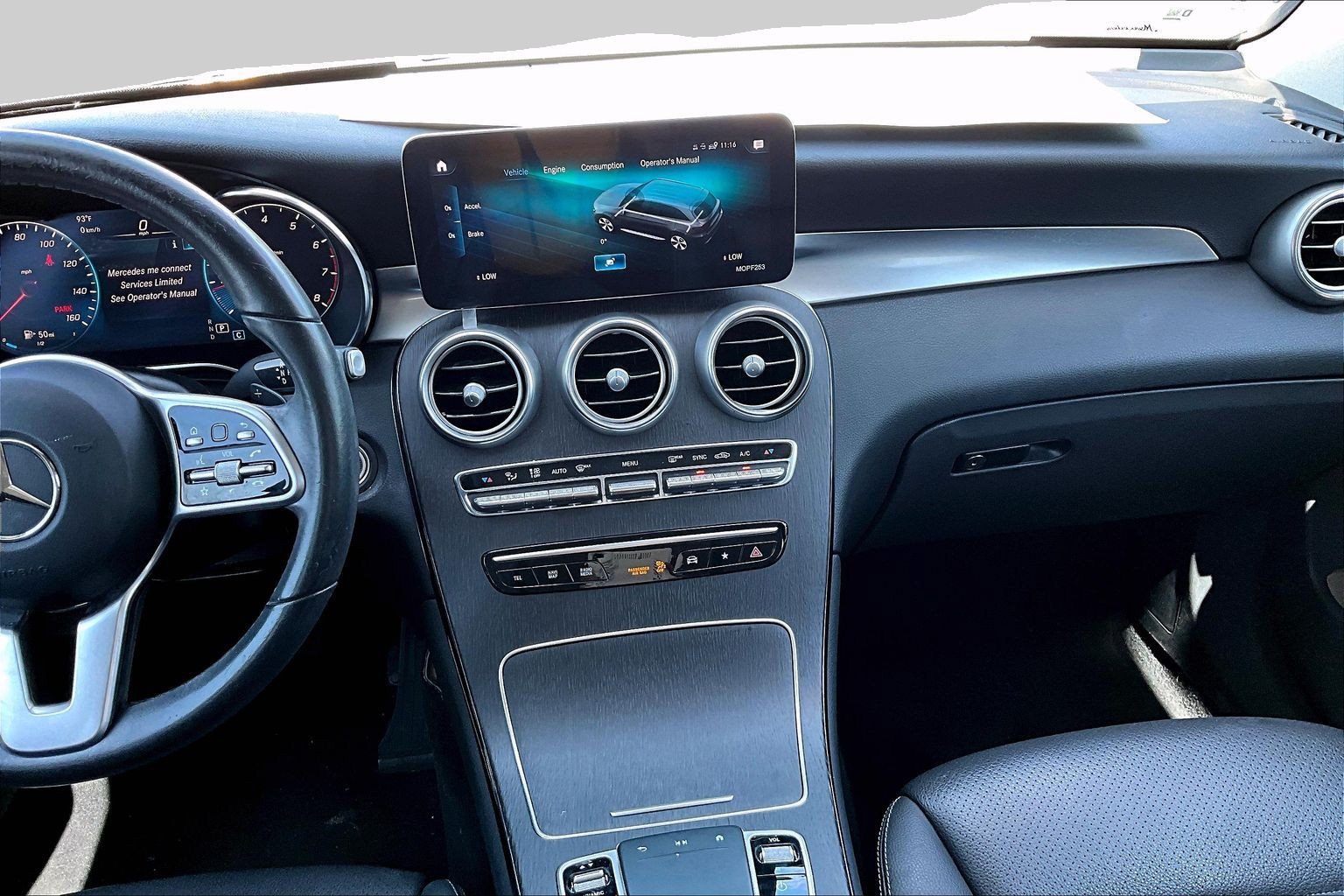 Used 2022 Mercedes-Benz GLC 300 image 4