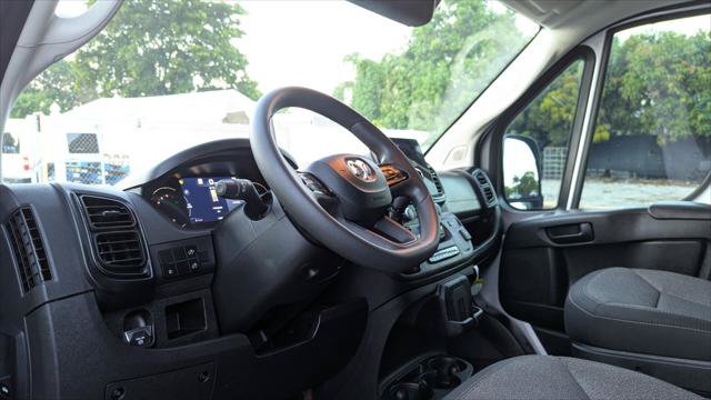 Used 2024 RAM ProMaster 2500 w/ Premium Convenience Group FWD image 22
