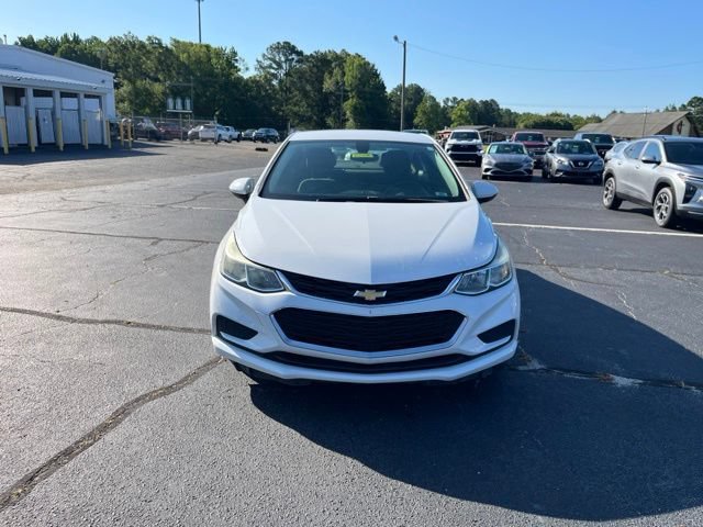 Used 2017 Chevrolet Cruze LS FWD image 28