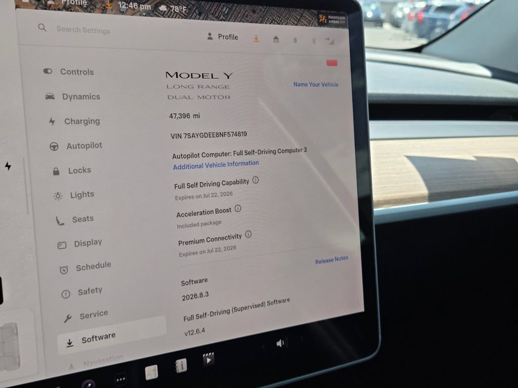 Used 2022 Tesla Model Y Long Range AWD/4WD image 29