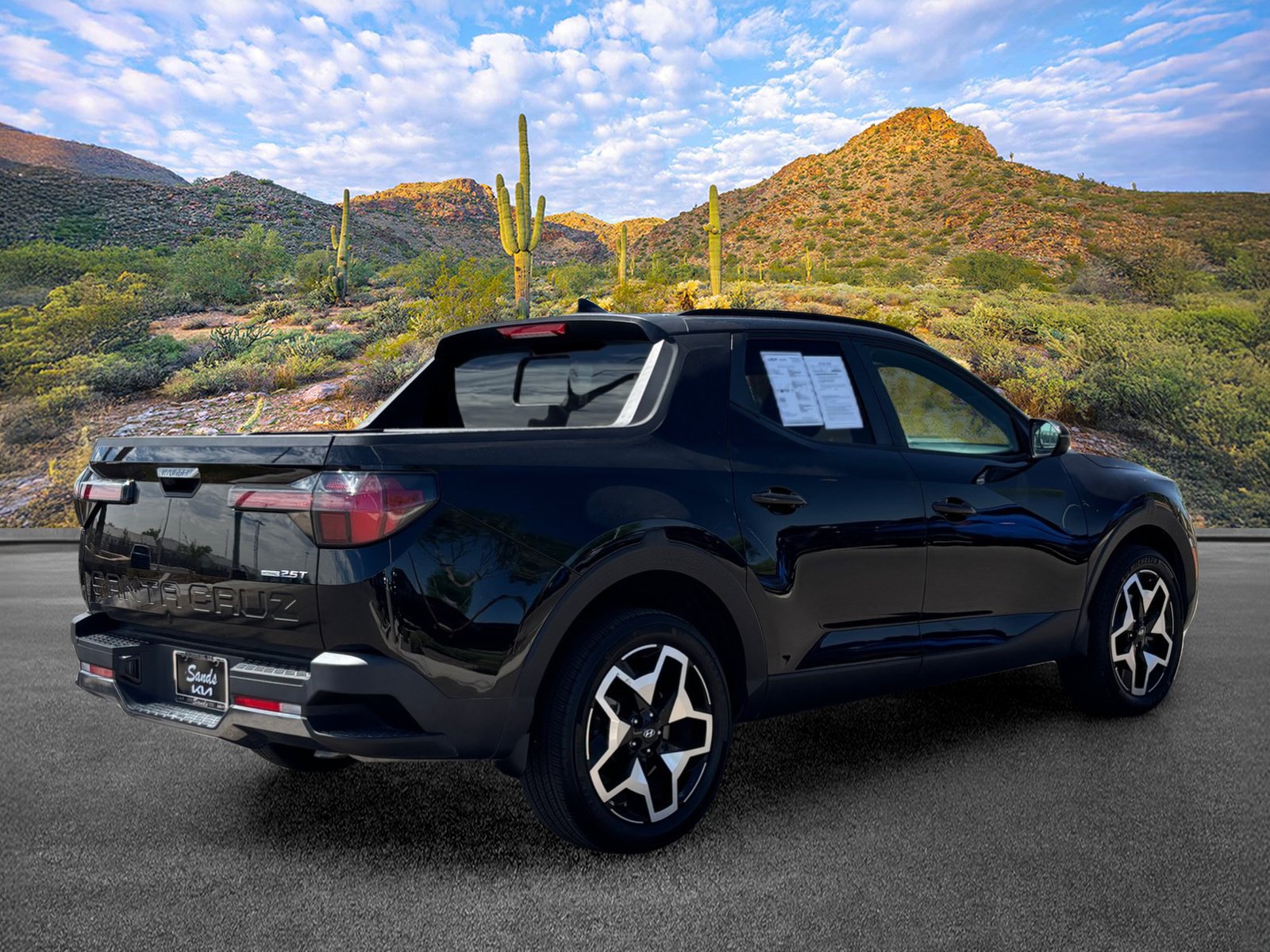 Used 2023 Hyundai Santa Cruz Limited AWD/4WD image 4