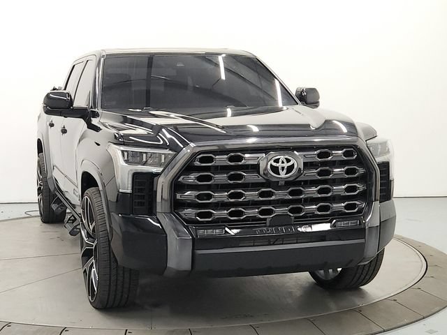 Used 2023 Toyota Tundra Platinum AWD/4WD image 2