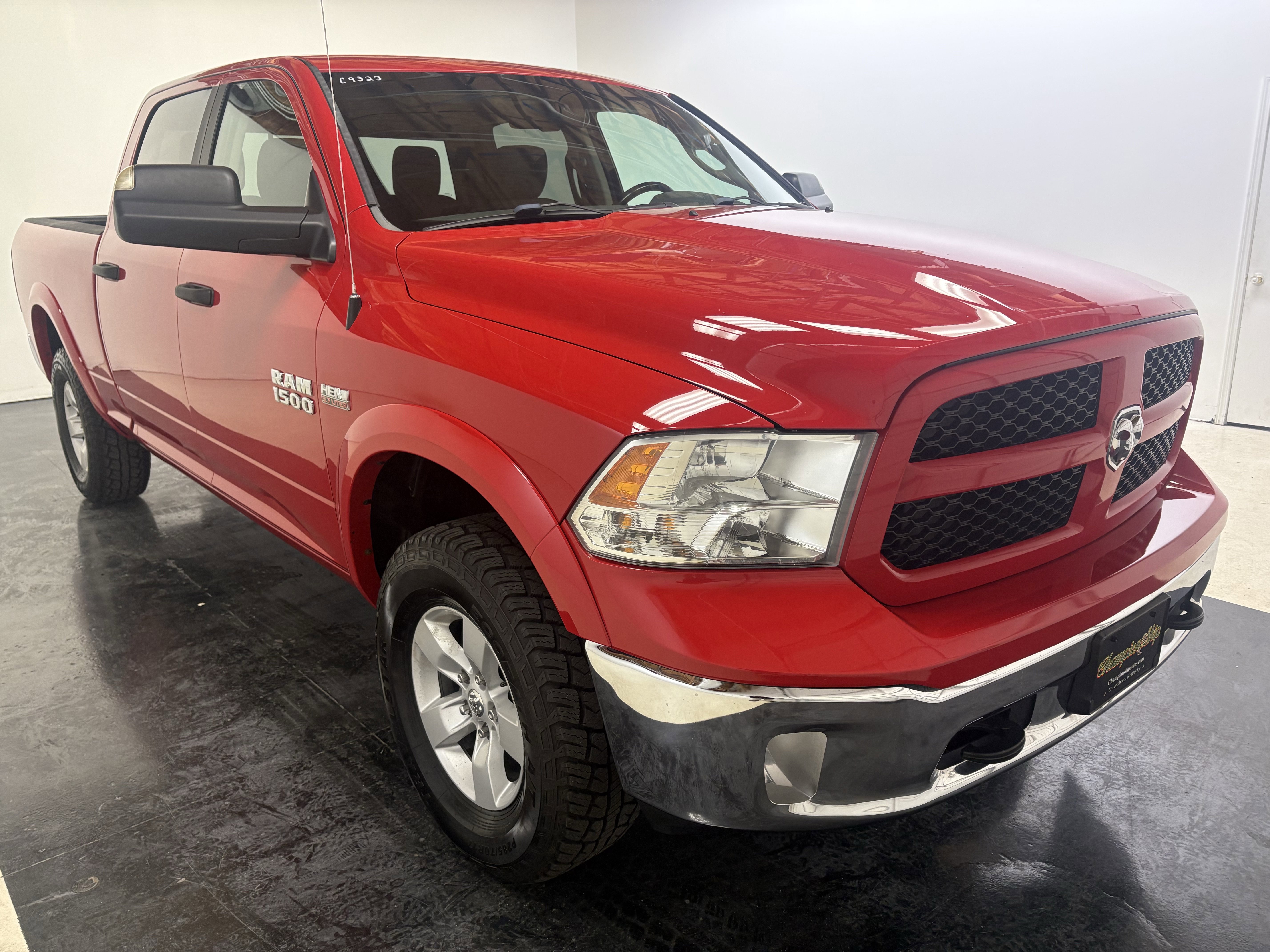 Used 2017 RAM 1500 Outdoorsman image 4