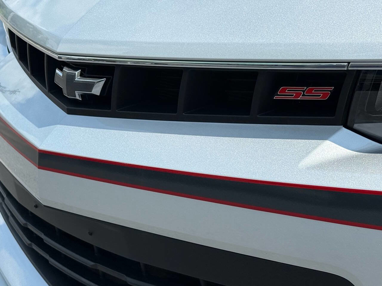 Used 2015 Chevrolet Camaro SS w/ Commemorative Special Edition image 24