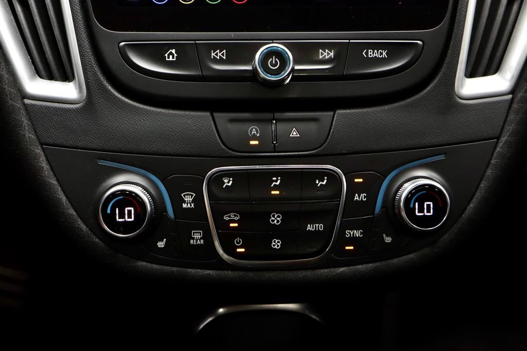 Used 2024 Chevrolet Malibu LT FWD image 29