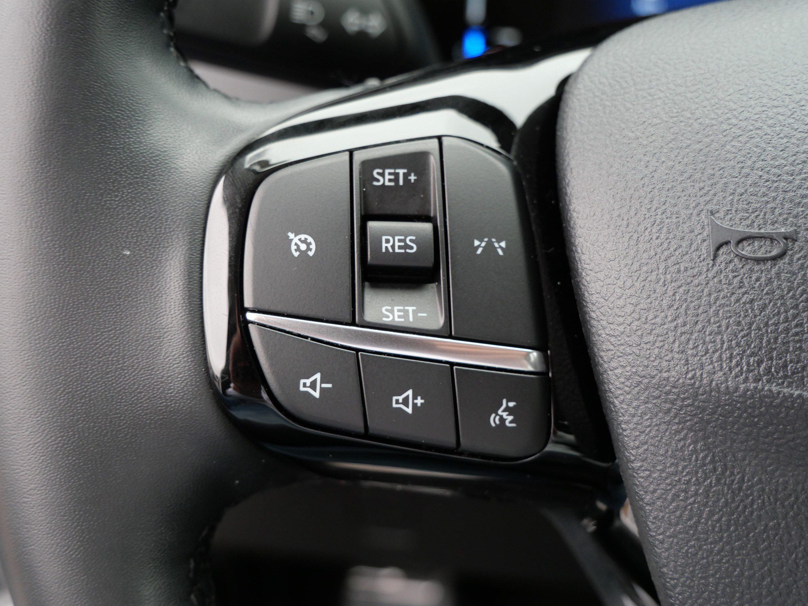 Used 2024 Ford Escape Active AWD/4WD image 28