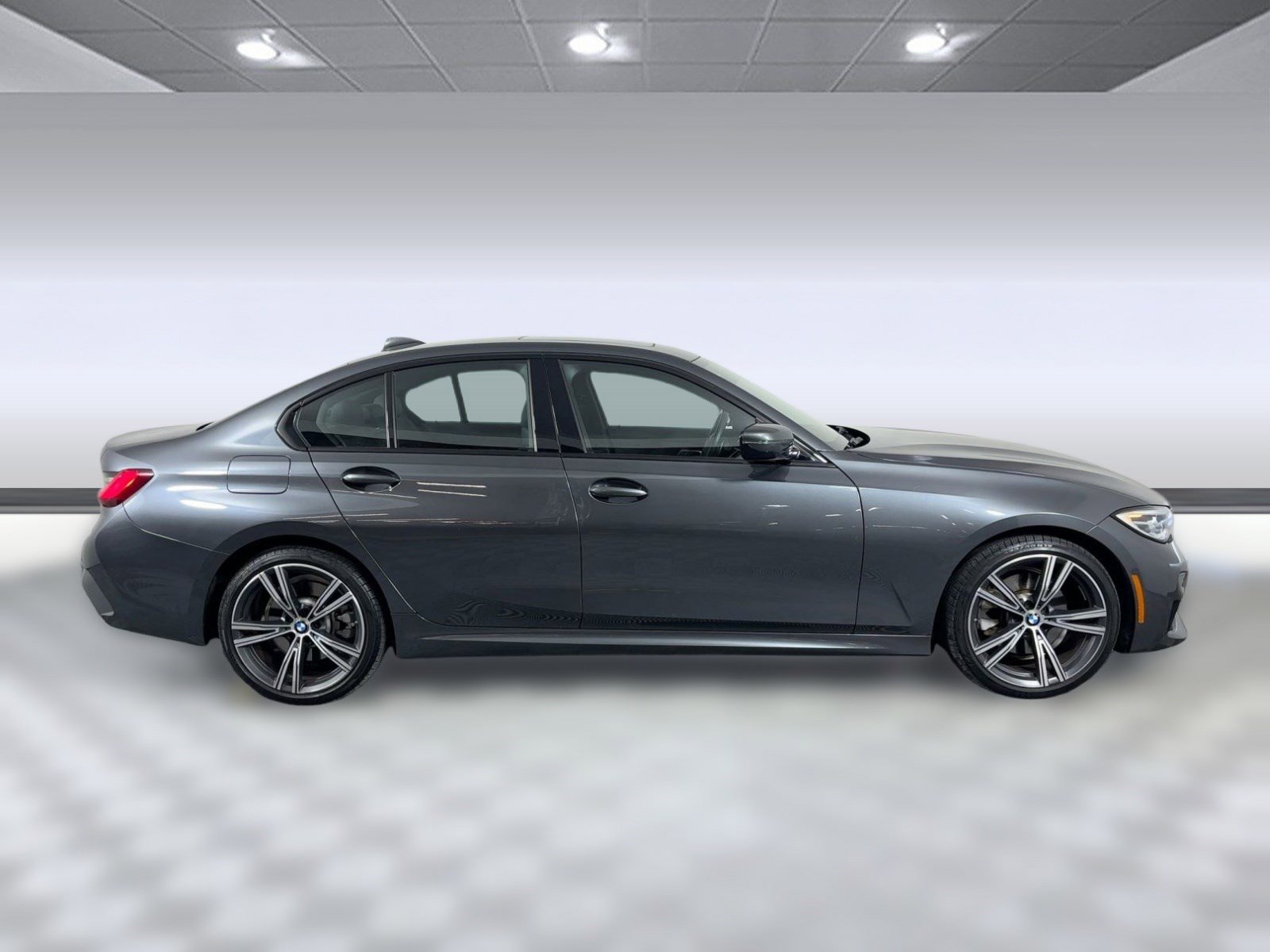 Used 2021 BMW 330e xDrive w/ M Sport Package image 7