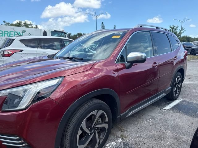 Used 2022 Subaru Forester Touring AWD/4WD image 4