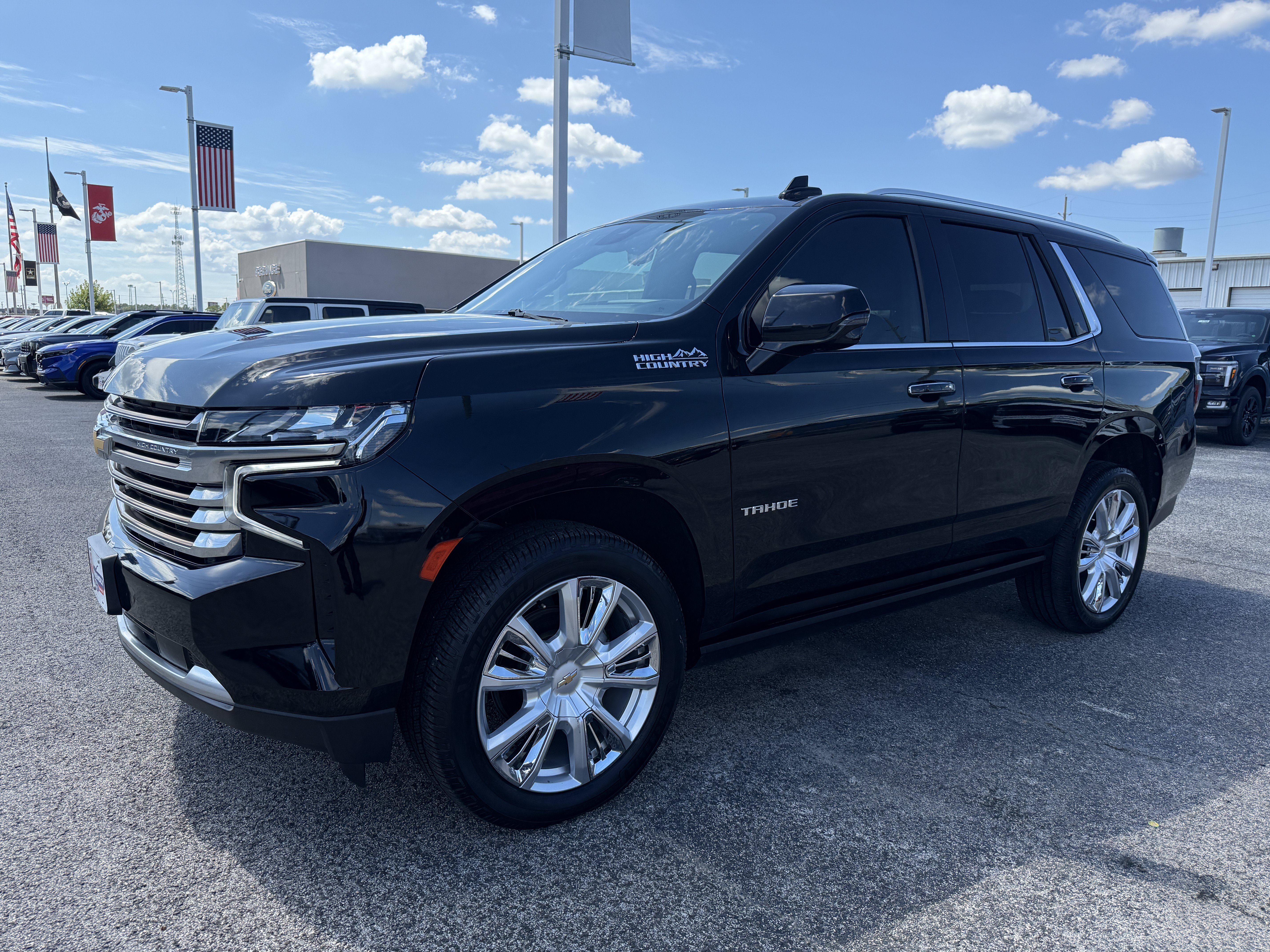 Used 2023 Chevrolet Tahoe High Country RWD image 7