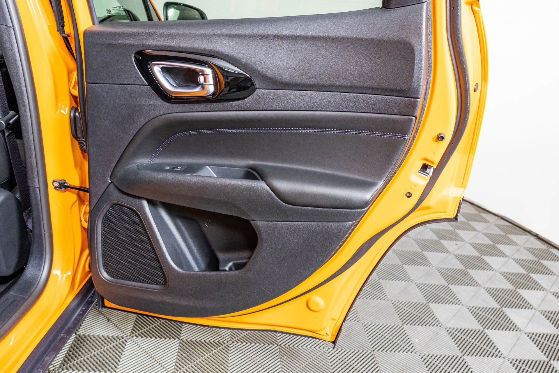 New 2026 Jeep Compass Latitude image 40