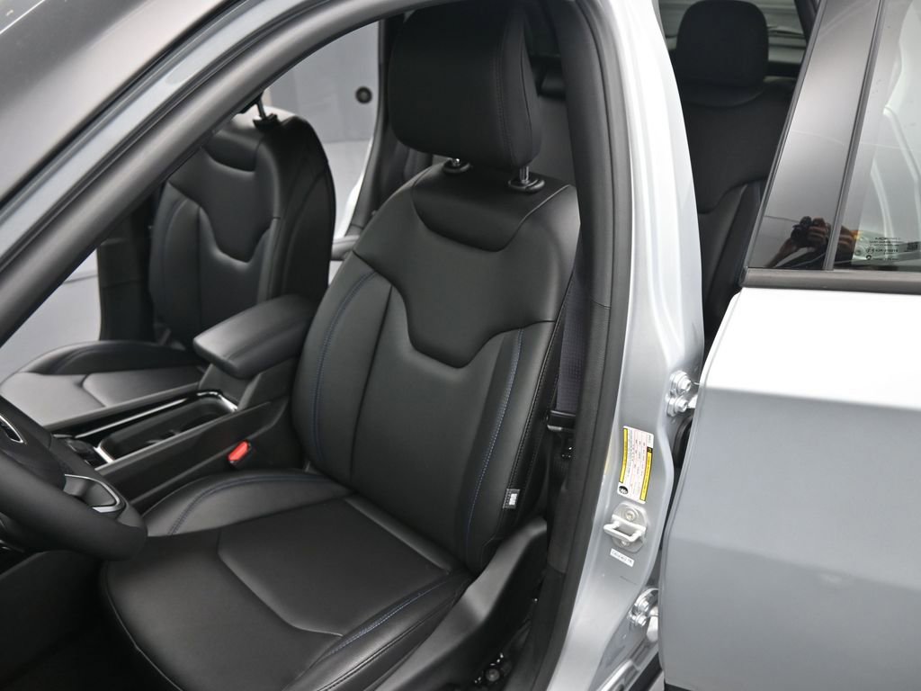 New 2026 Jeep Compass Limited image 11