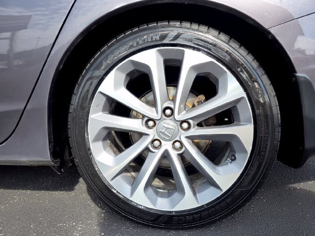 Used 2015 Honda Accord Sport image 9