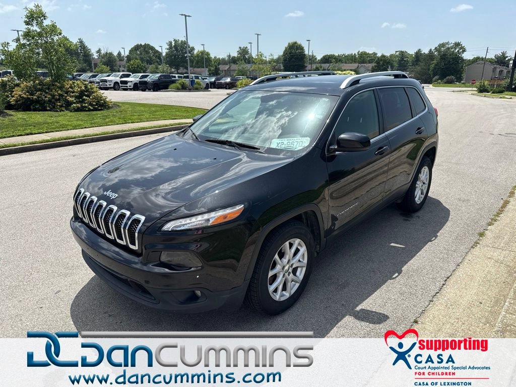 Used 2018 Jeep Cherokee Latitude w/ Cold Weather Group