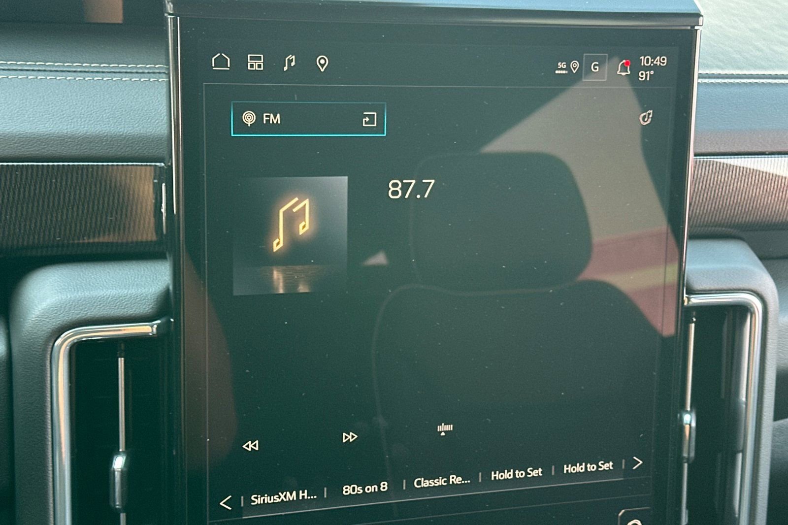 Used 2025 GMC Yukon XL Elevation image 18