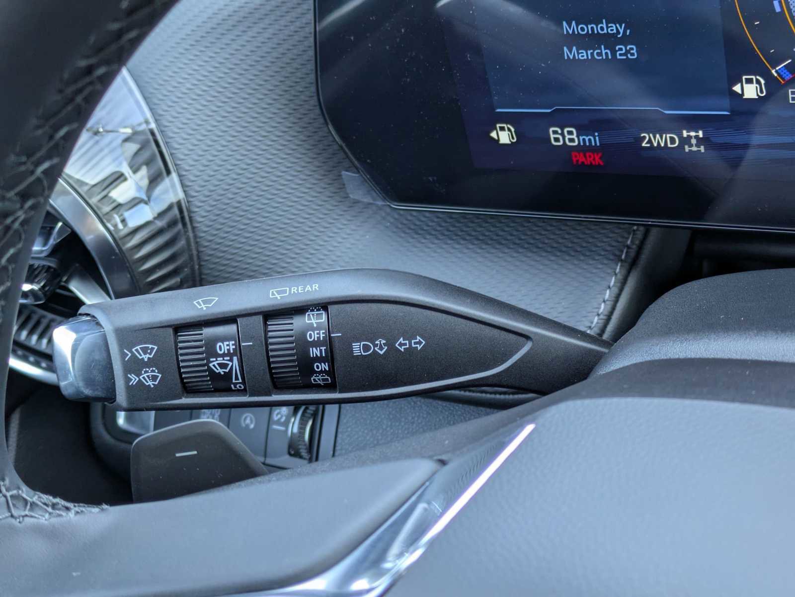 New 2026 Chevrolet Equinox LT image 25