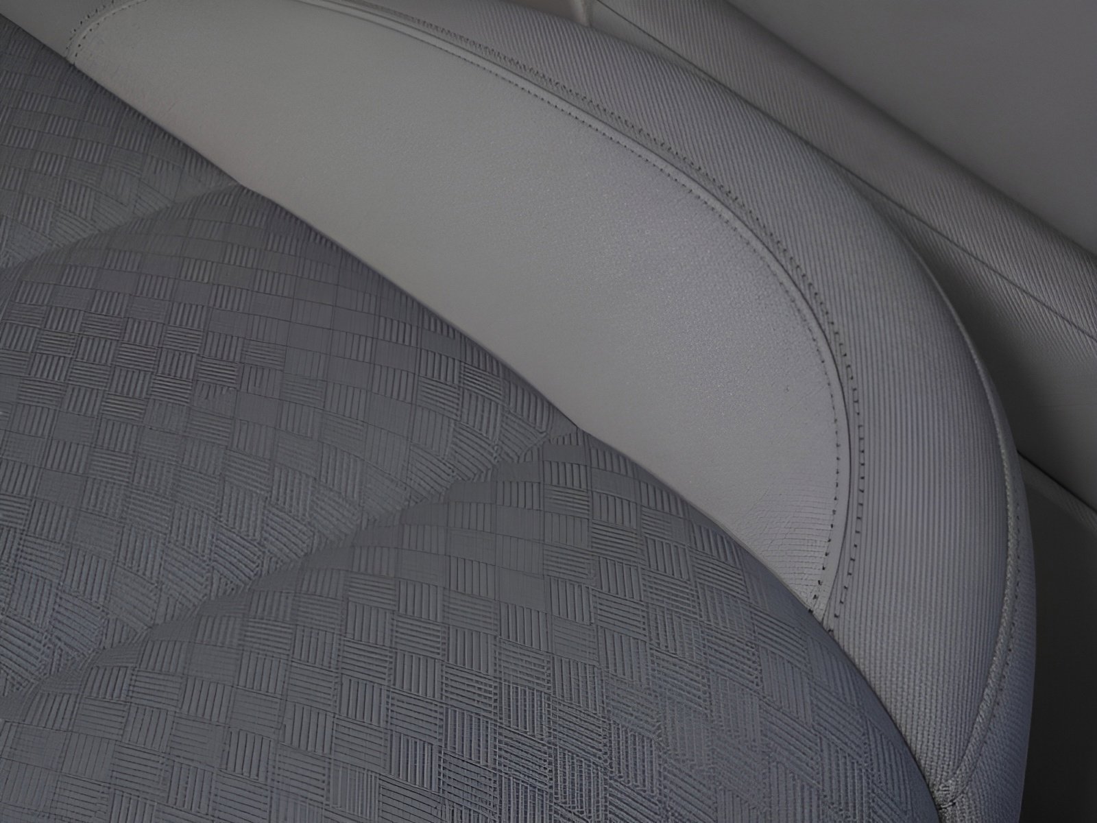 New 2026 GMC Sierra 1500 SLE image 21