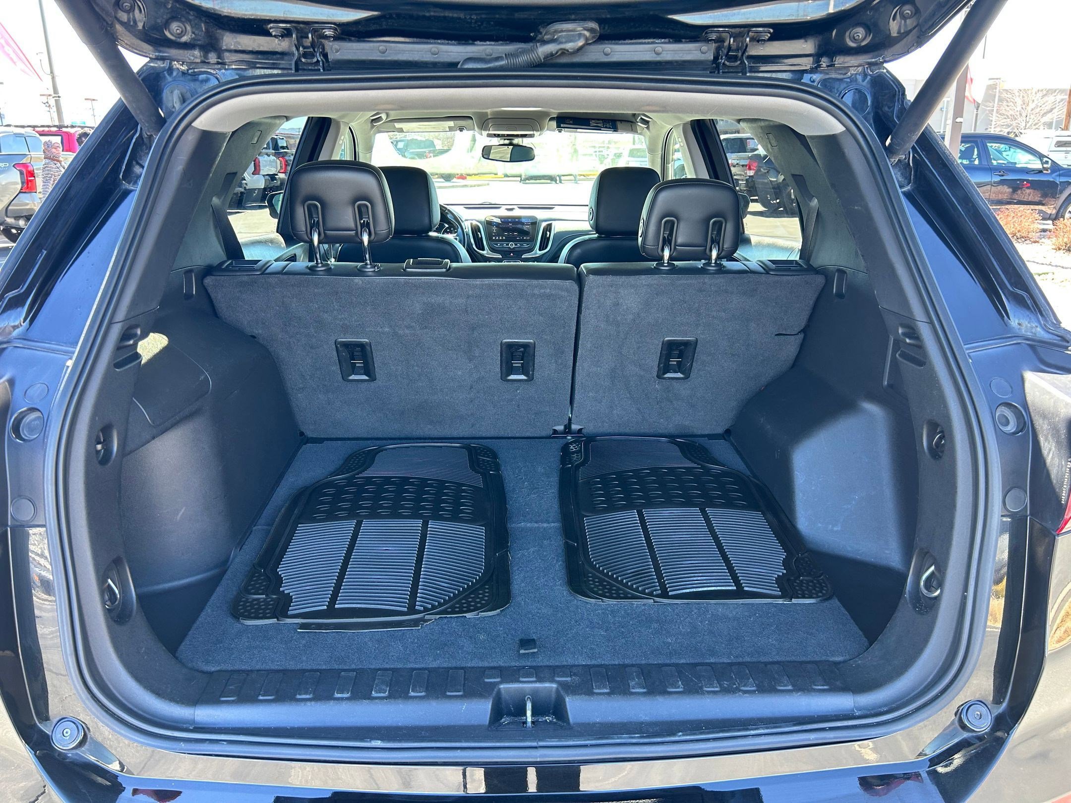 Used 2019 Chevrolet Equinox Premier image 25