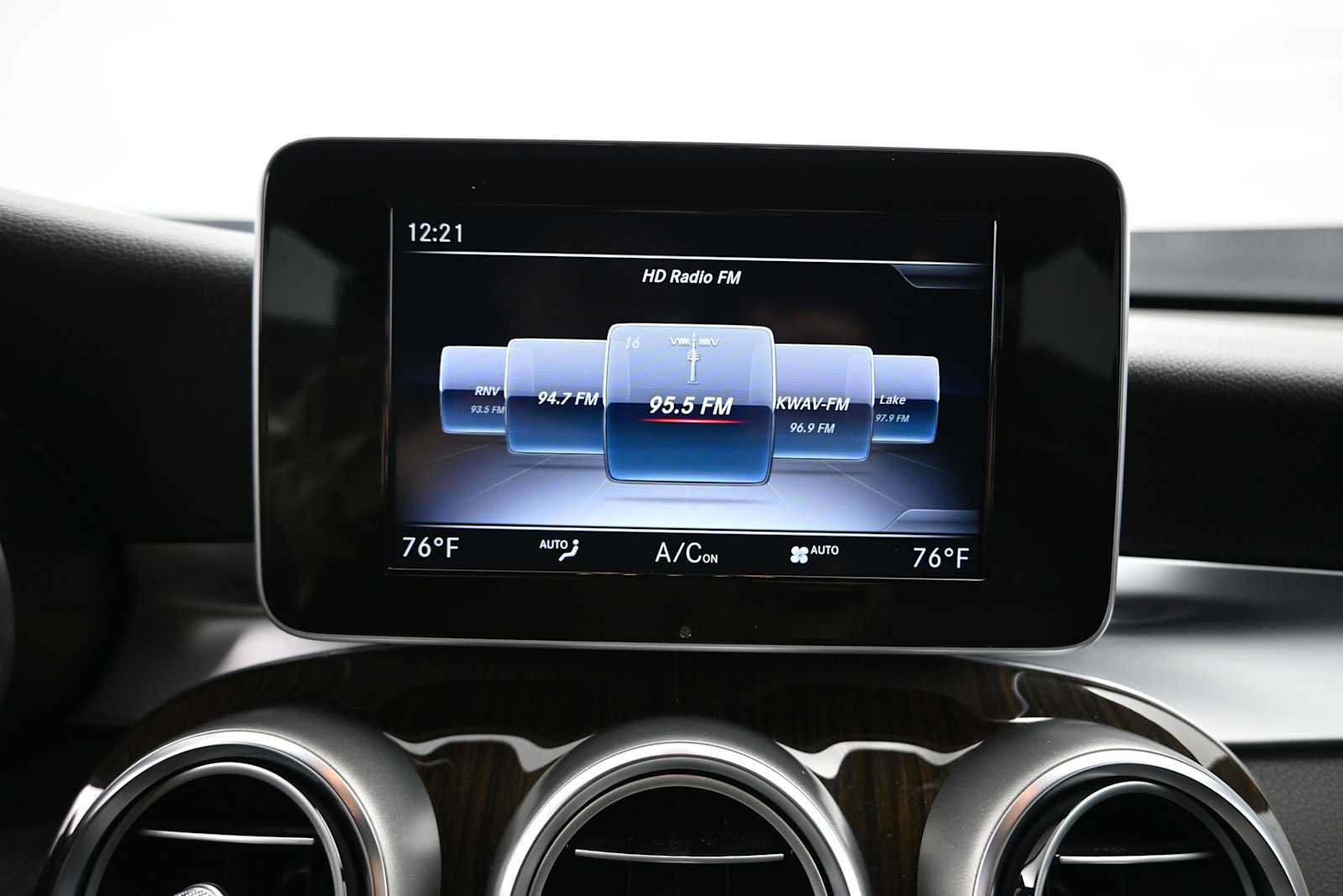 Used 2018 Mercedes-Benz GLC 300 image 9