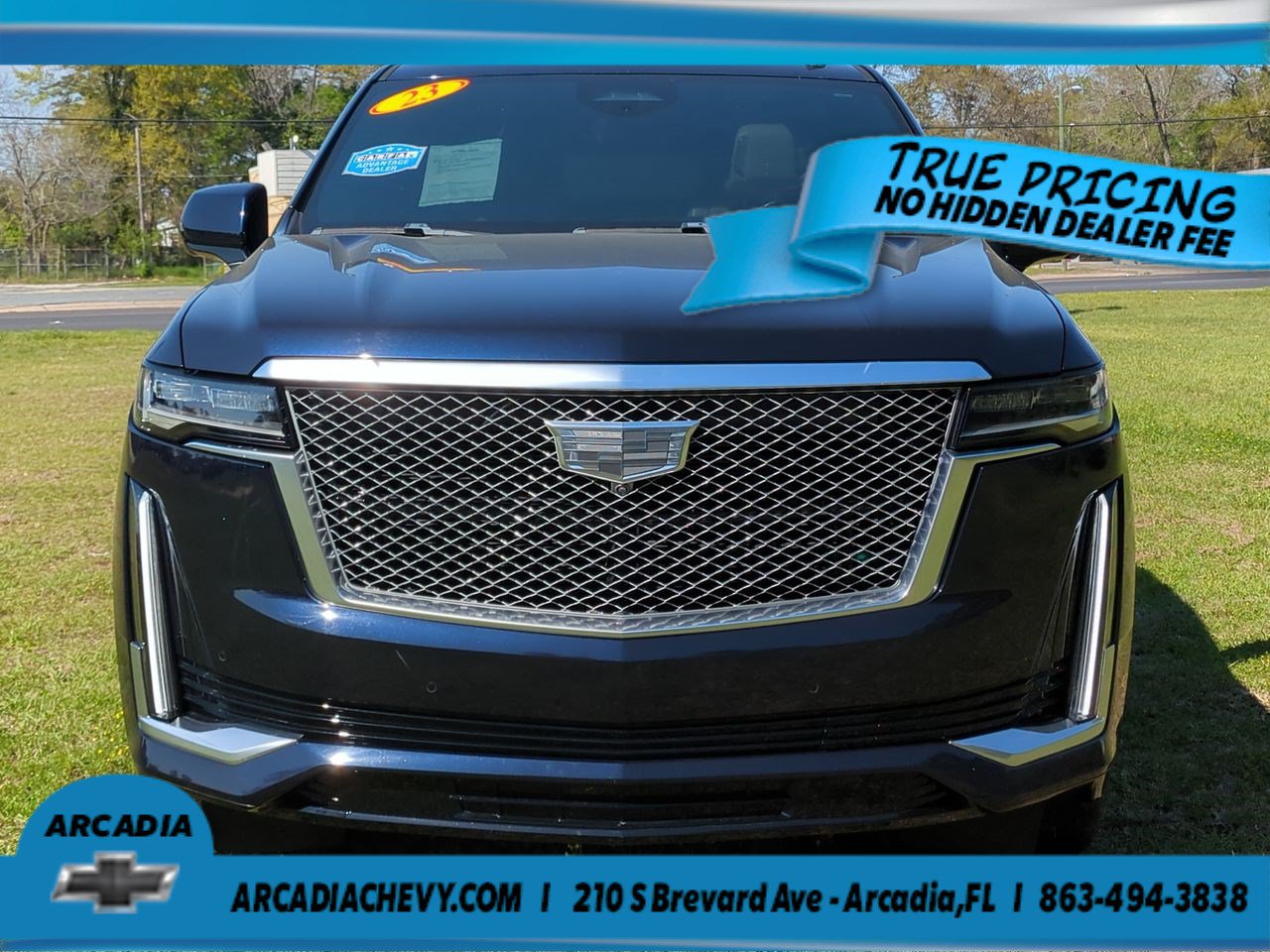 Used 2023 Cadillac Escalade ESV Premium Luxury w/ LPO, Radiant Package AWD/4WD image 9