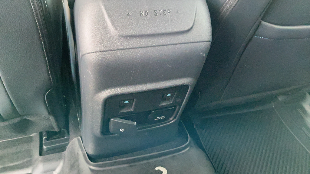 Certified 2023 Ford Bronco Outer Banks w/ Sasquatch Package AWD/4WD image 10