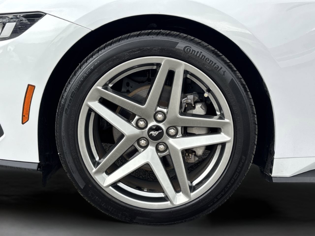 Certified 2024 Ford Mustang Coupe RWD image 30