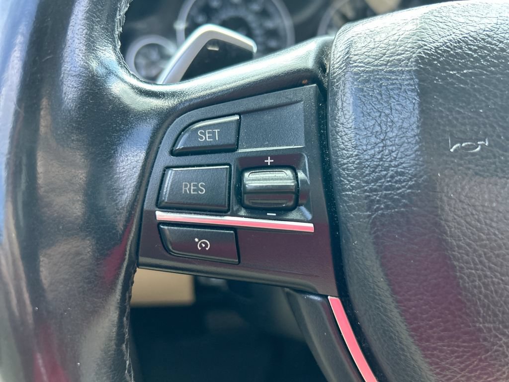 Used 2016 BMW 528i Sedan RWD image 17