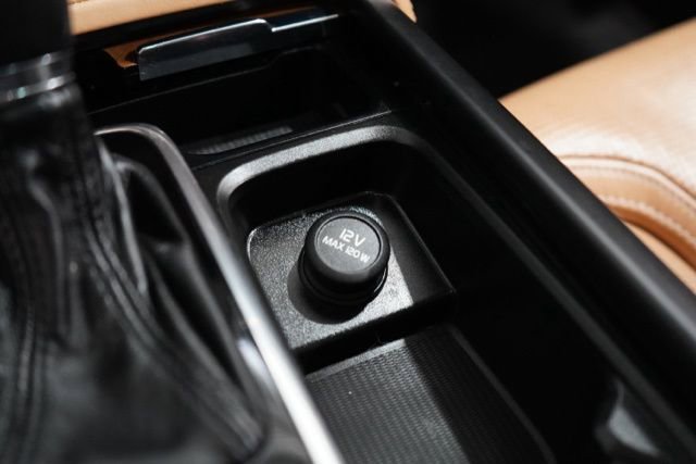 Used 2016 Volvo XC90 T6 Inscription image 31