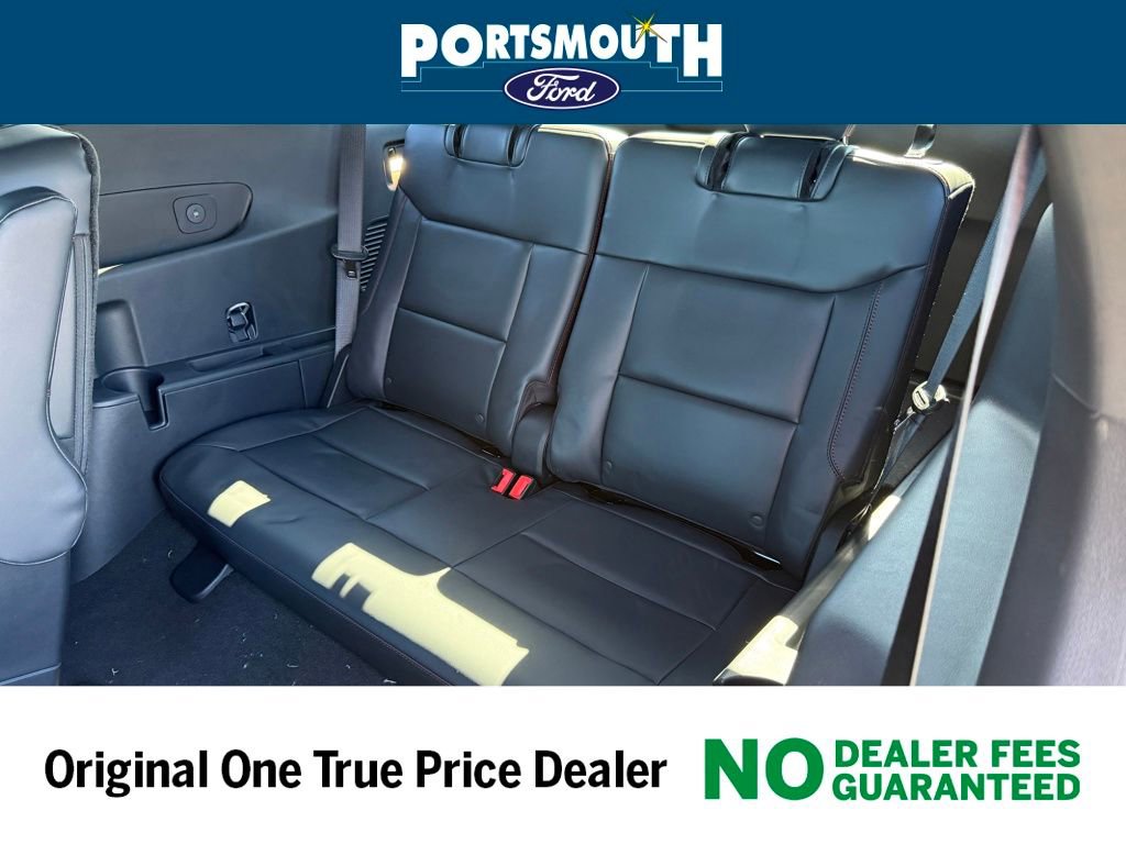 New 2026 Ford Explorer ST-Line w/ ST-Line Street Pack image 8