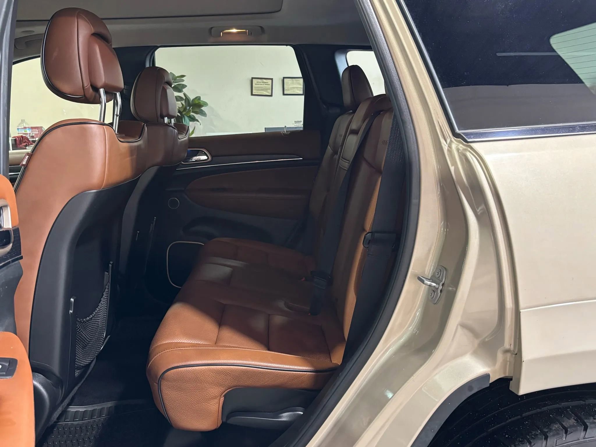 Used 2015 Jeep Grand Cherokee Summit w/ Platinum Series Group image 10