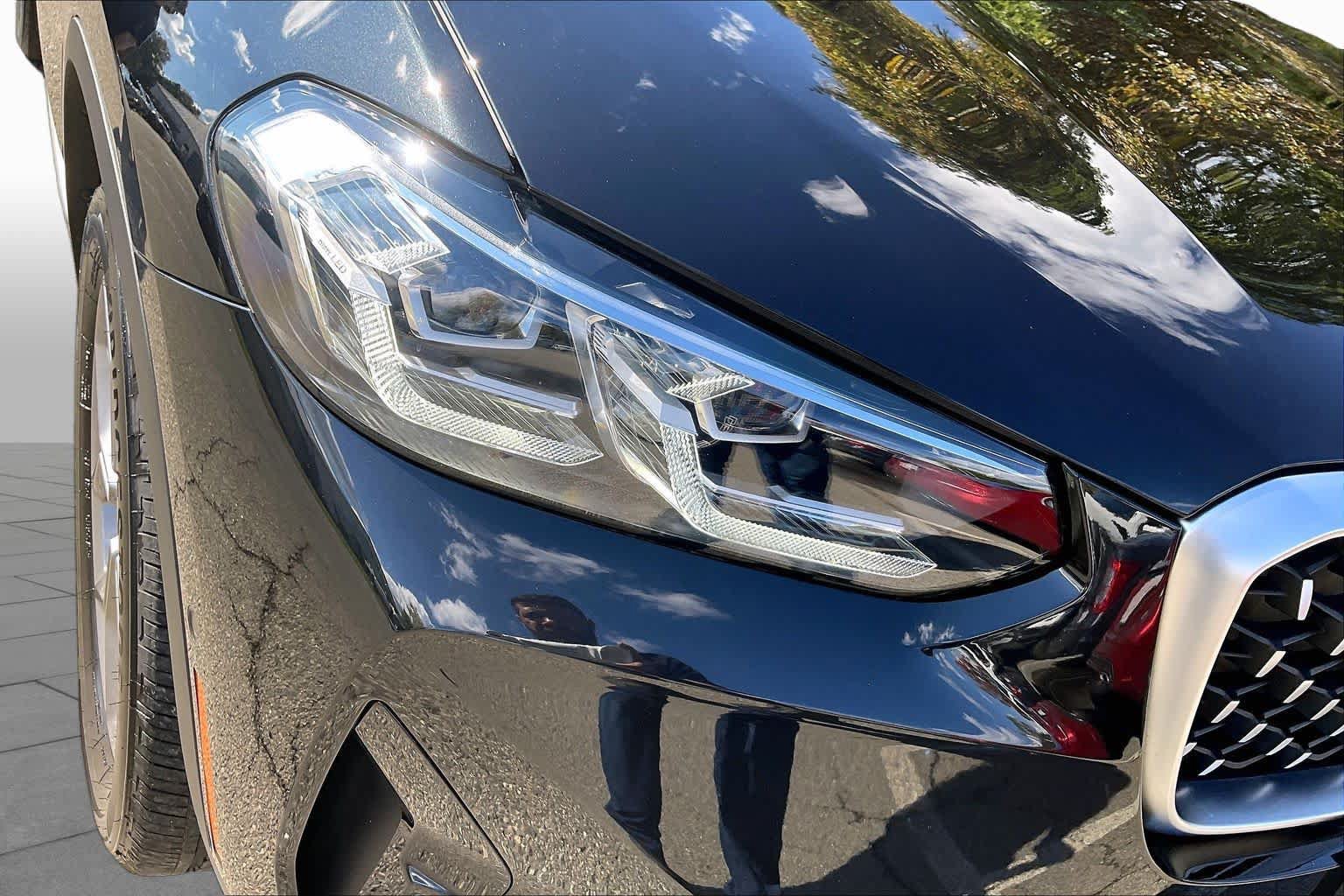 Used 2024 BMW X4 xDrive30i w/ Premium Package AWD/4WD image 26