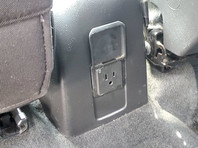 Used 2020 Chevrolet Trax LT FWD image 25