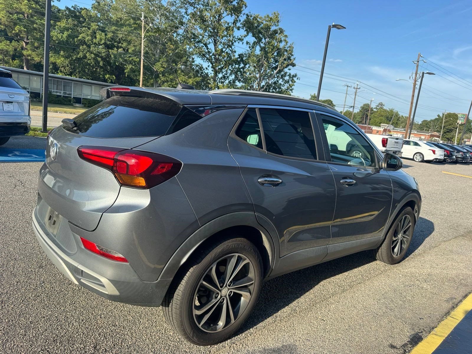 Certified 2020 Buick Encore GX Select FWD image 11