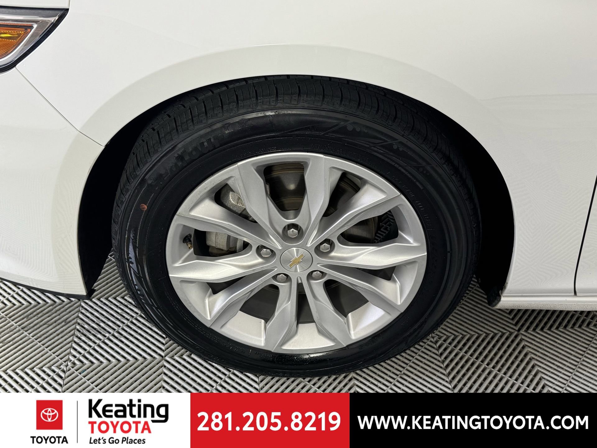 Used 2023 Chevrolet Malibu LT image 30