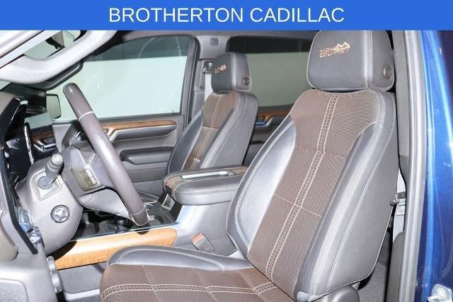 Used 2022 Chevrolet Silverado 1500 High Country w/ Technology Package AWD/4WD image 21
