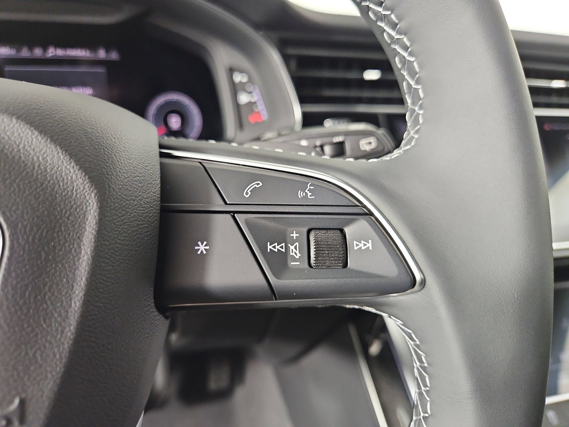 New 2026 Audi Q7 3.0T Premium AWD/4WD image 23