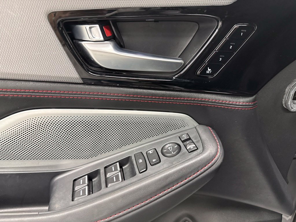 Used 2025 Acura MDX A-Spec AWD/4WD image 19