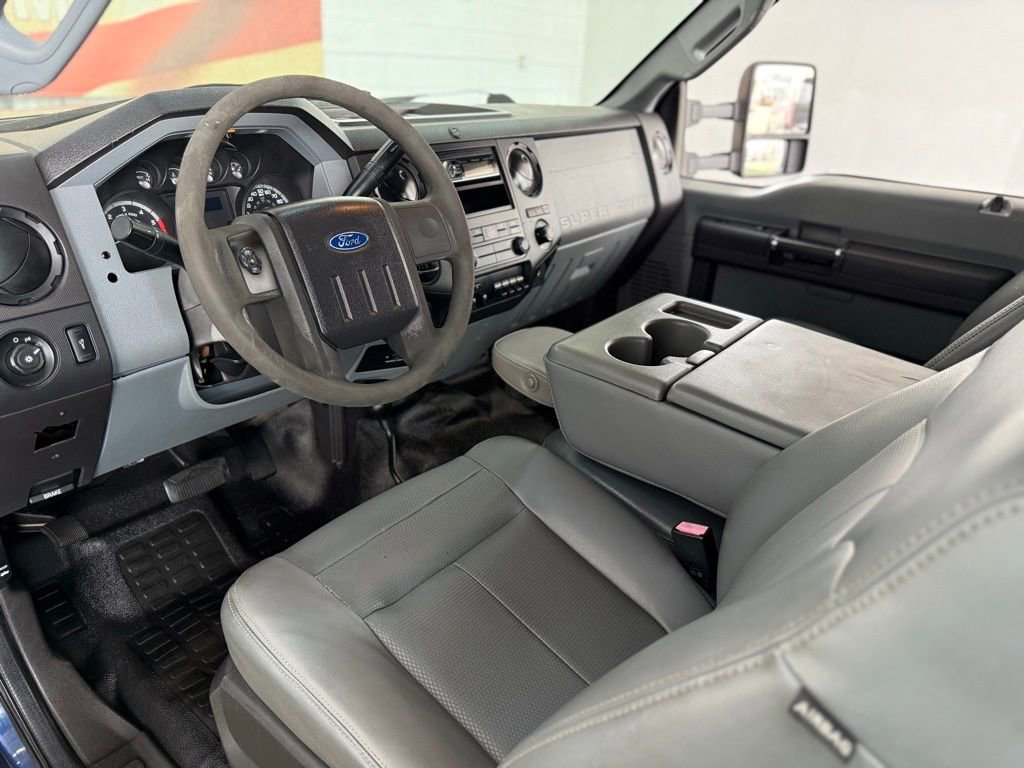 Used 2011 Ford F550 4x4 SuperCab Super Duty w/ PWR Equipment Group image 31
