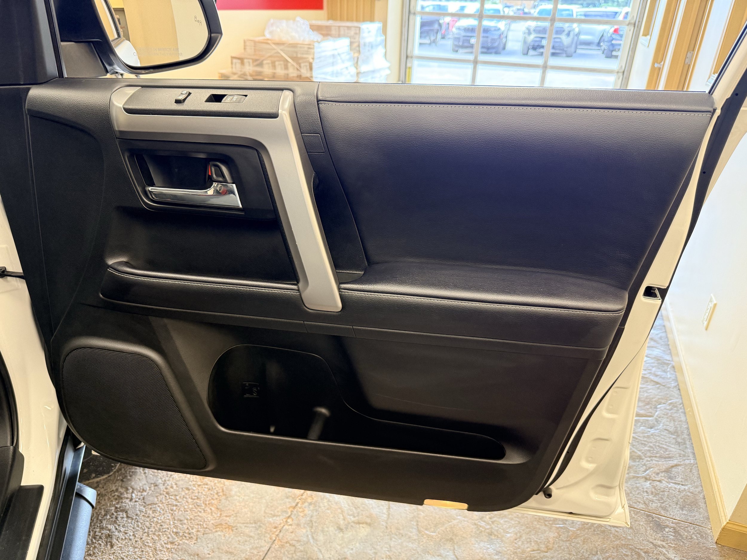 Certified 2024 Toyota 4Runner SR5 Premium w/ Moonroof Package AWD/4WD image 34