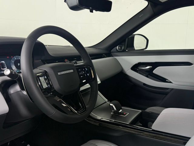 Certified 2026 Land Rover Range Rover Evoque S AWD/4WD image 5