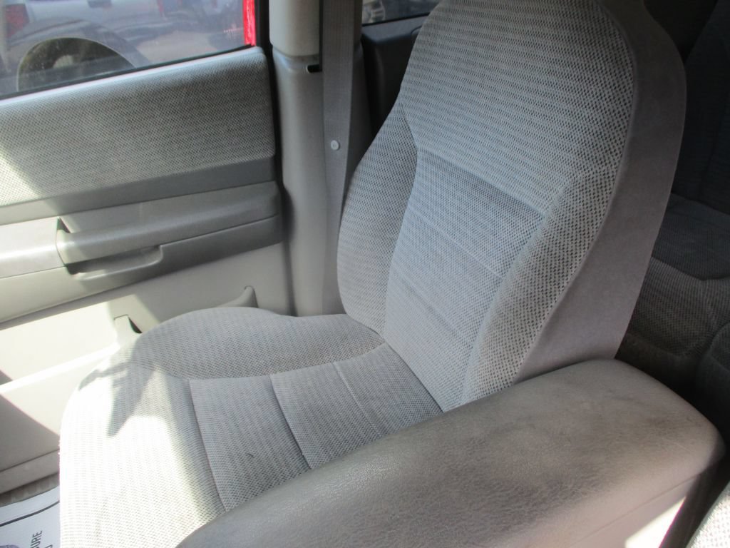 Used 2003 Dodge Durango SLT AWD/4WD image 11