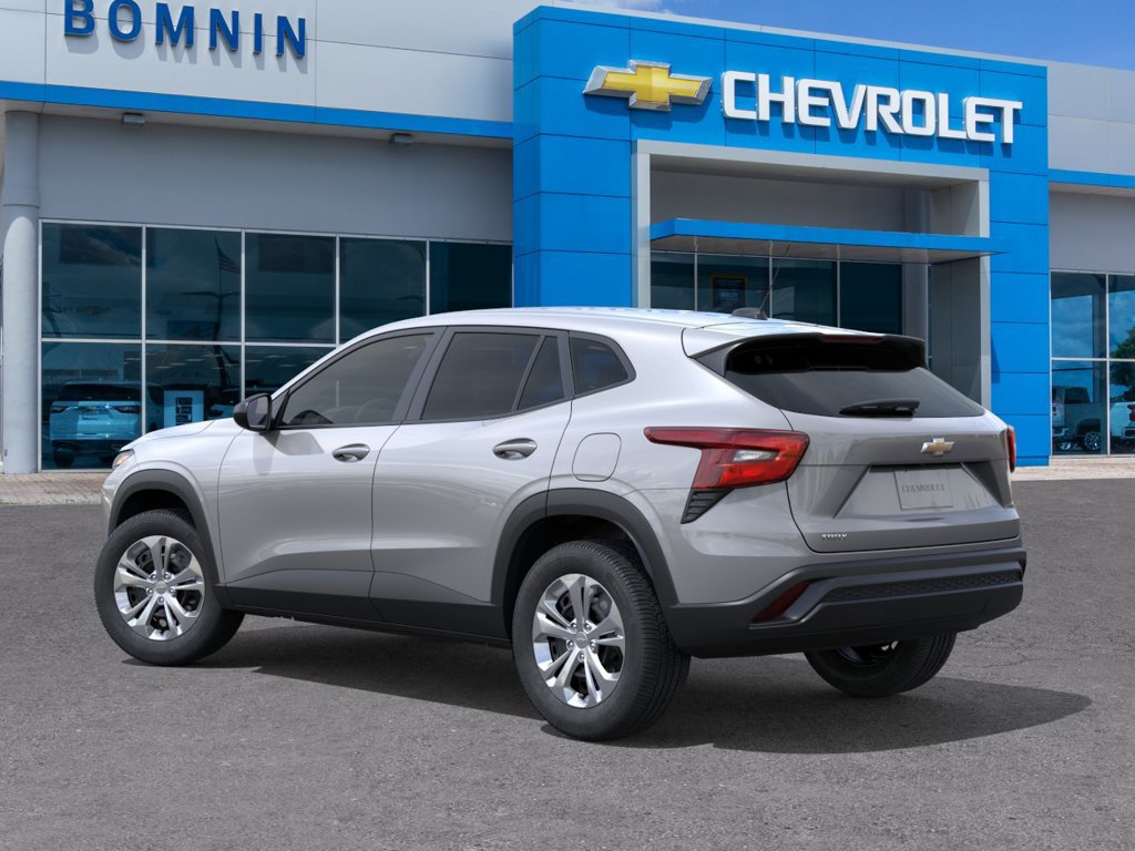 New 2026 Chevrolet Trax LS FWD image 4