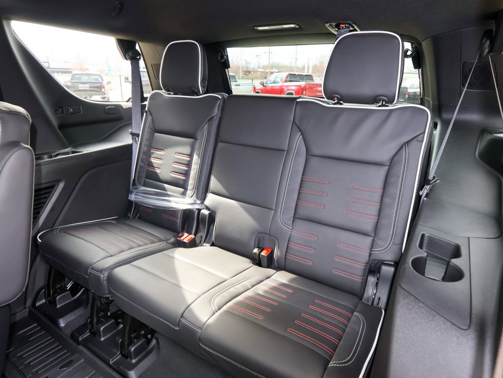 New 2026 GMC Yukon AT4 Ultimate w/ LPO, Floor Liner Package image 13