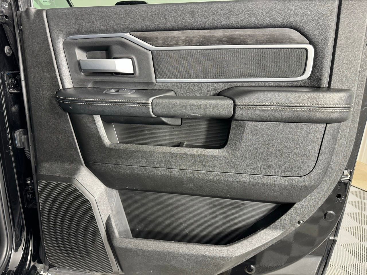 Used 2024 RAM 2500 Big Horn w/ Bed Utility Group image 27