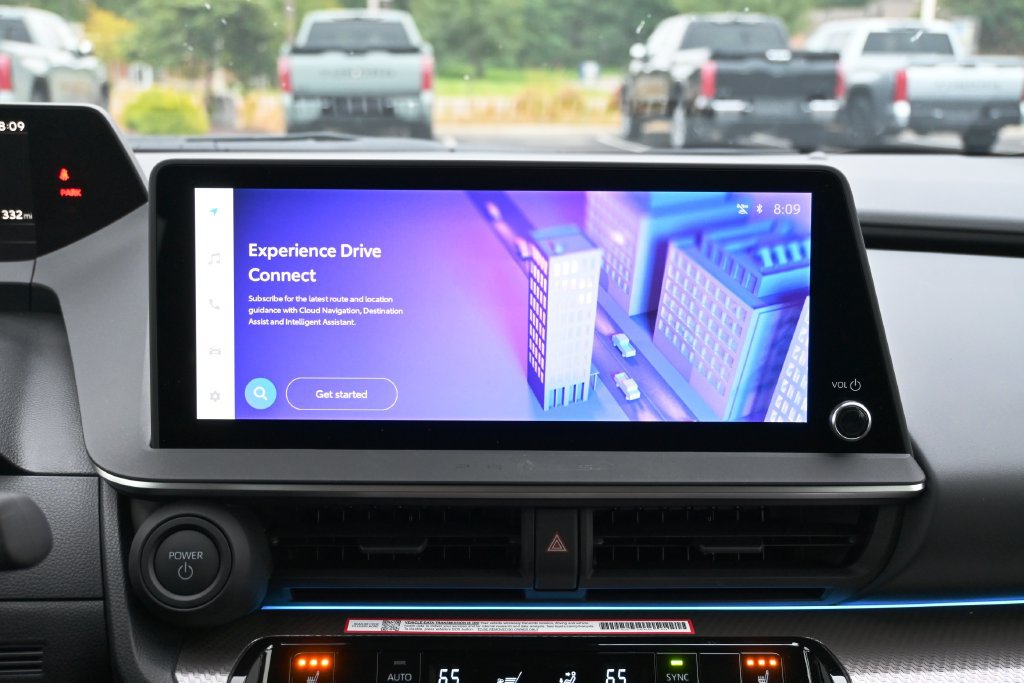New 2027 Toyota Prius XLE AWD/4WD image 22