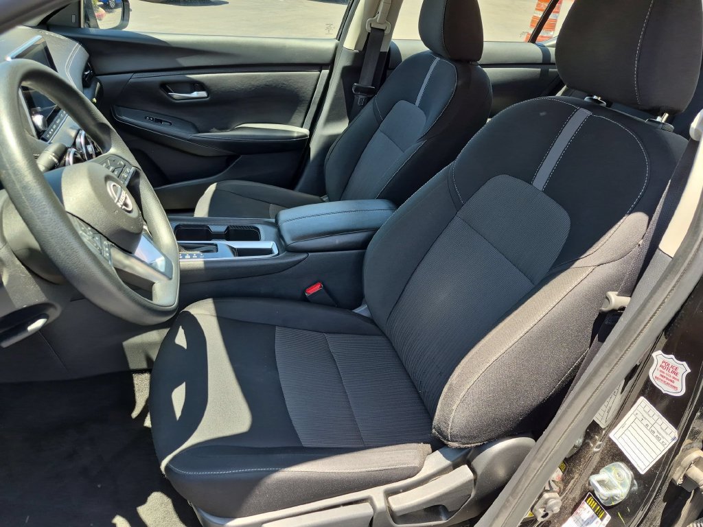 Used 2025 Nissan Sentra SV FWD image 25