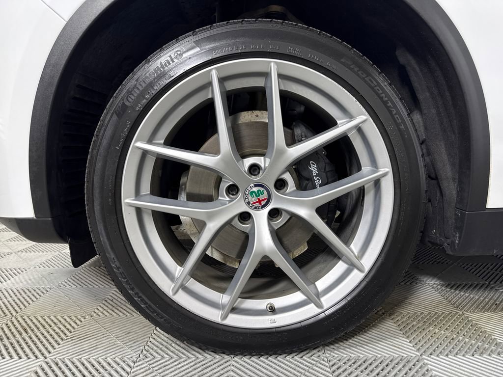 Used 2018 Alfa Romeo Stelvio Sport w/ Quick Order Package 22J Sport image 20