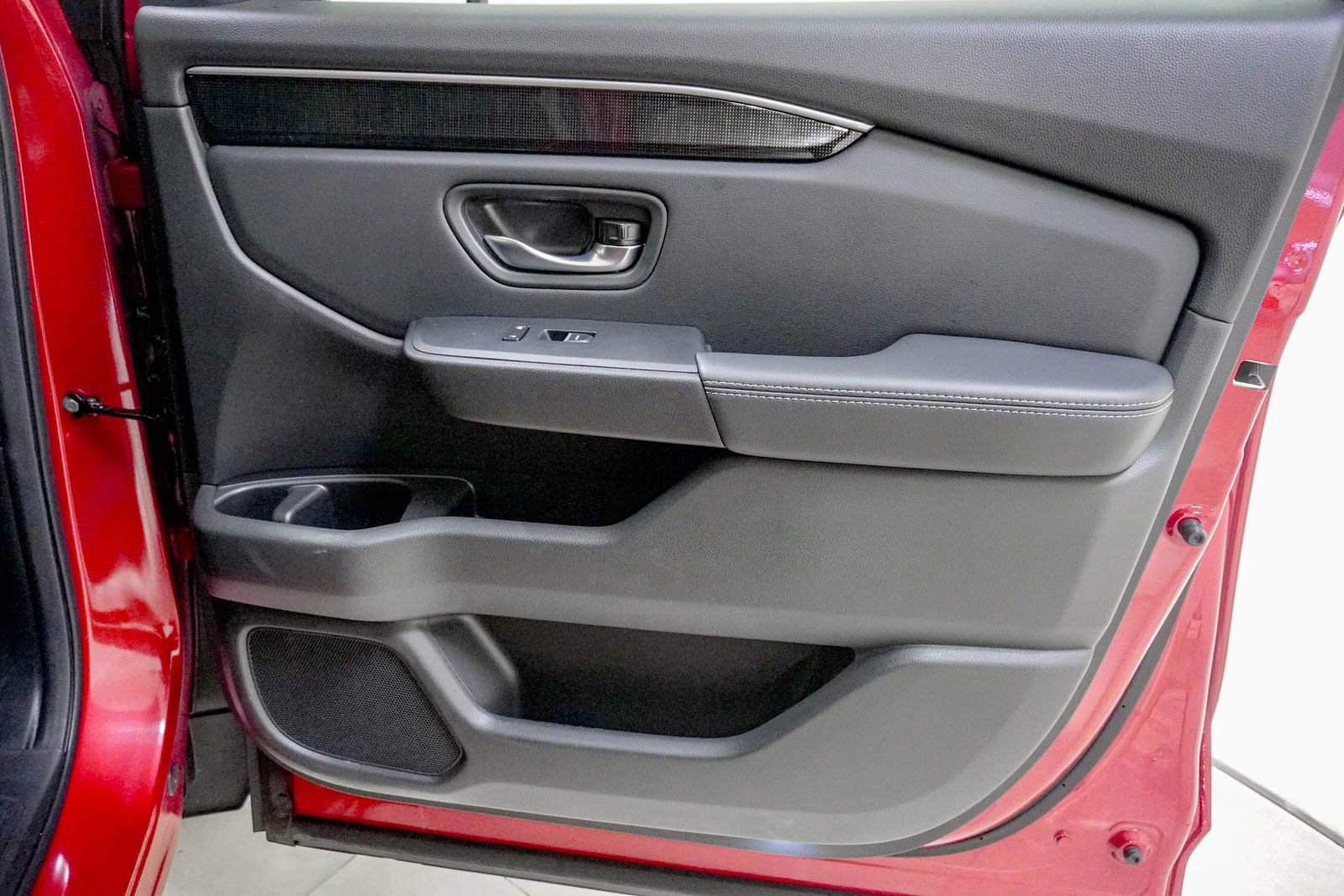 Certified 2025 Honda Pilot Elite image 34